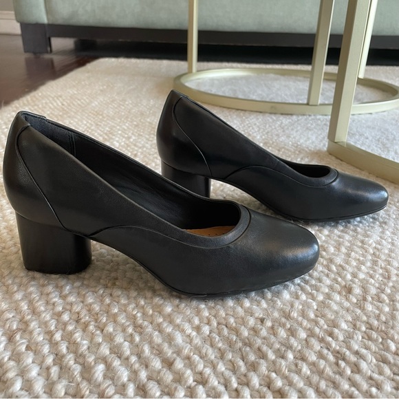 Clarks Shoes - Black Clark’s Block Heel